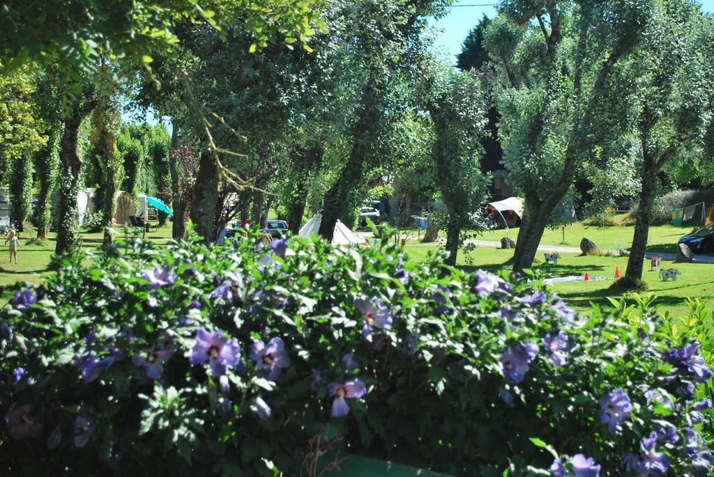 Camping Les Tournesols Sille-le-Guillaume Exterior photo